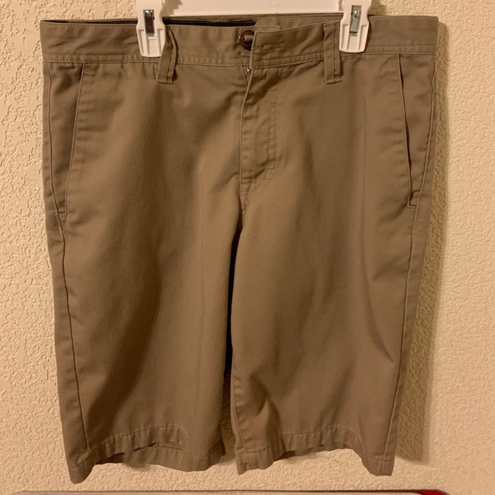Volcom shorts